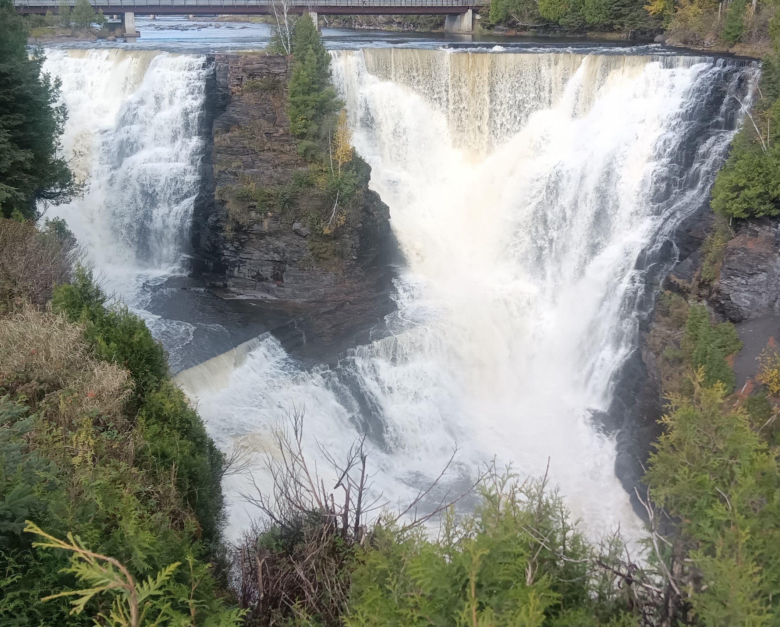 Kakebeka Falls